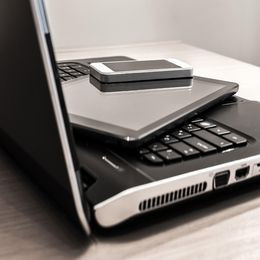 Computers & Laptop